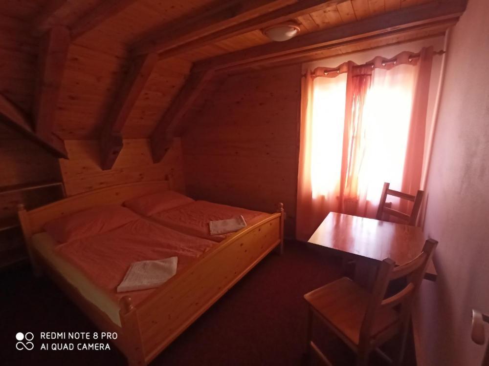 Penzion Avalanche Železná Ruda Eksteriør billede